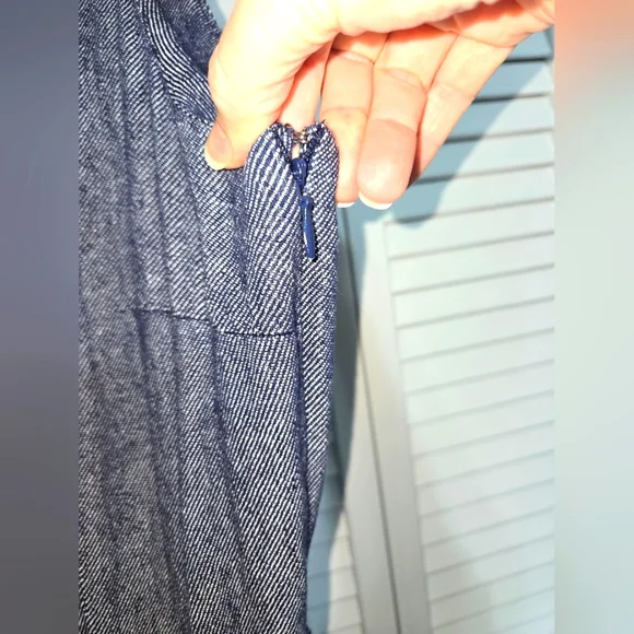 Liz Claiborne Women's XL Sleeveless Blue Dress with Belt - Picture 5 of 13